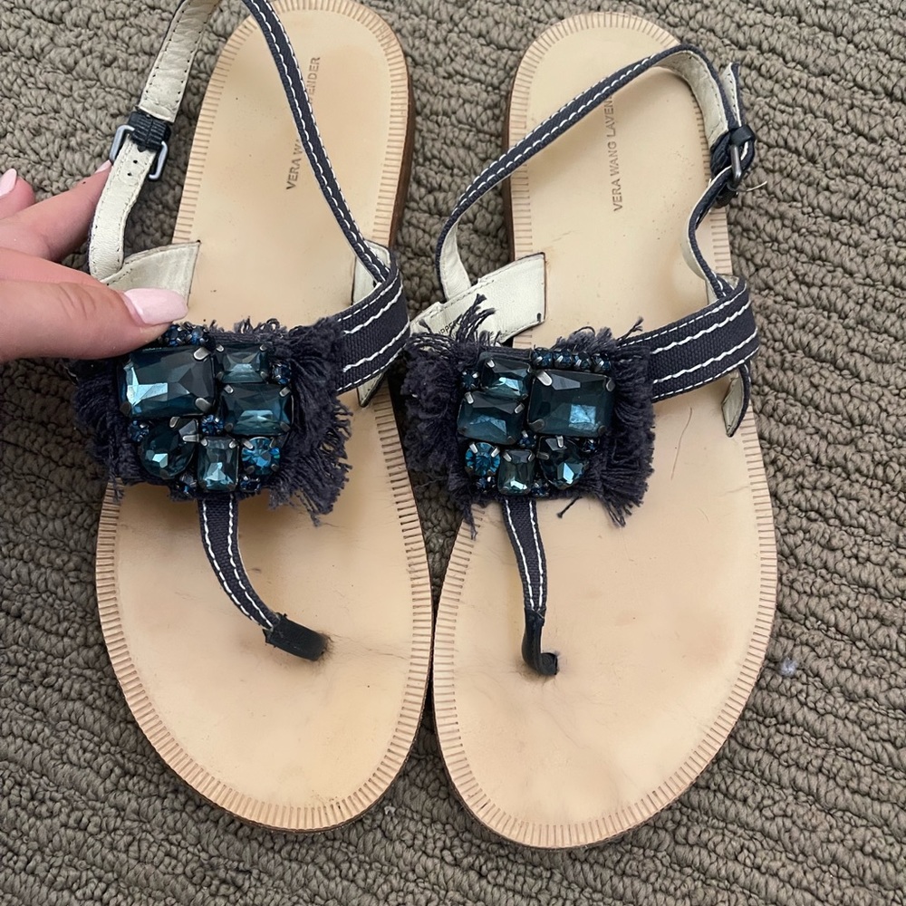 Vera Wang Lavender Robbie Flat Sandals Thong Slingback Crystal Size 8